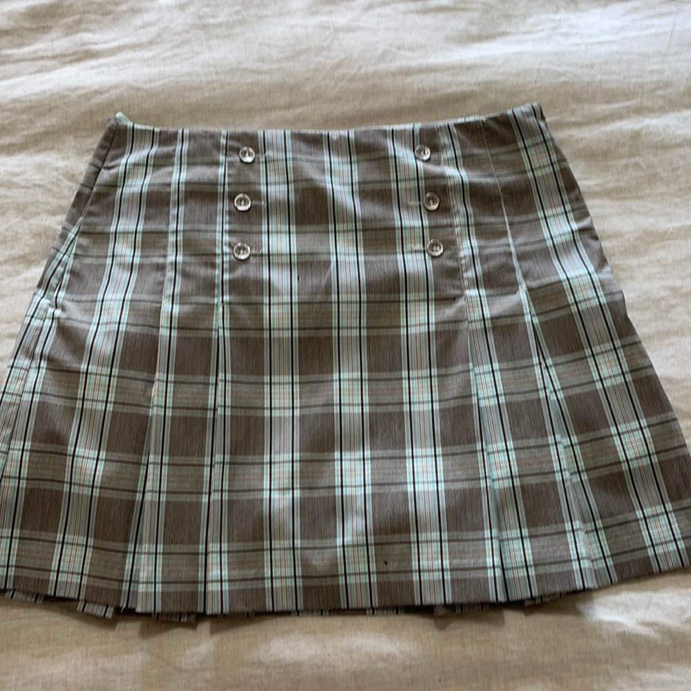 Izod Skort Size 8